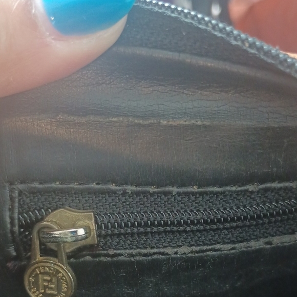 Fendi Pelican Vintage Boston Bag. - Picture 10 of 11